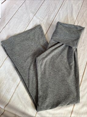 Fabletics Cloud Jersey flare leggings